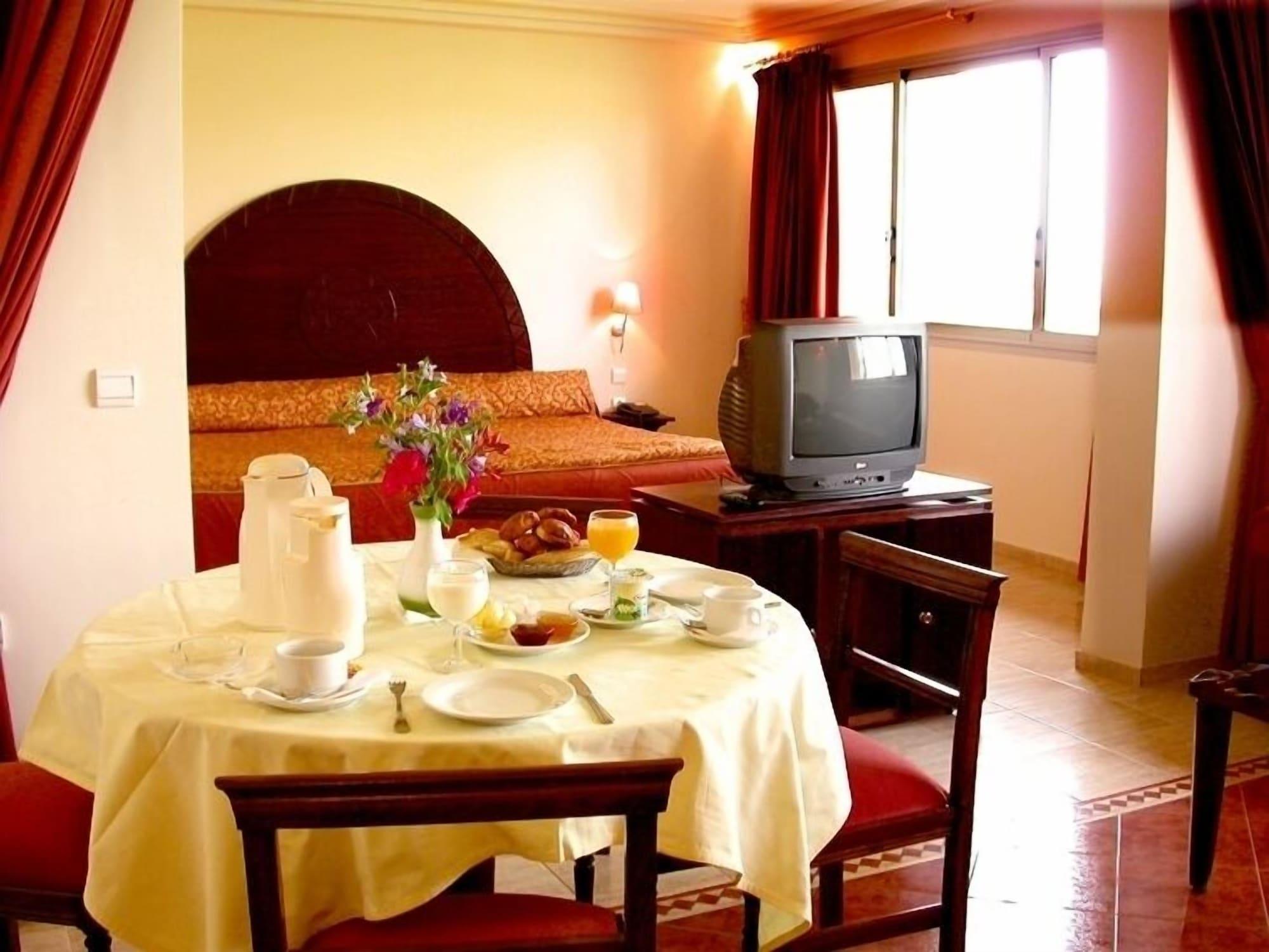 Hotel Le Zat à Ouarzazate Extérieur photo